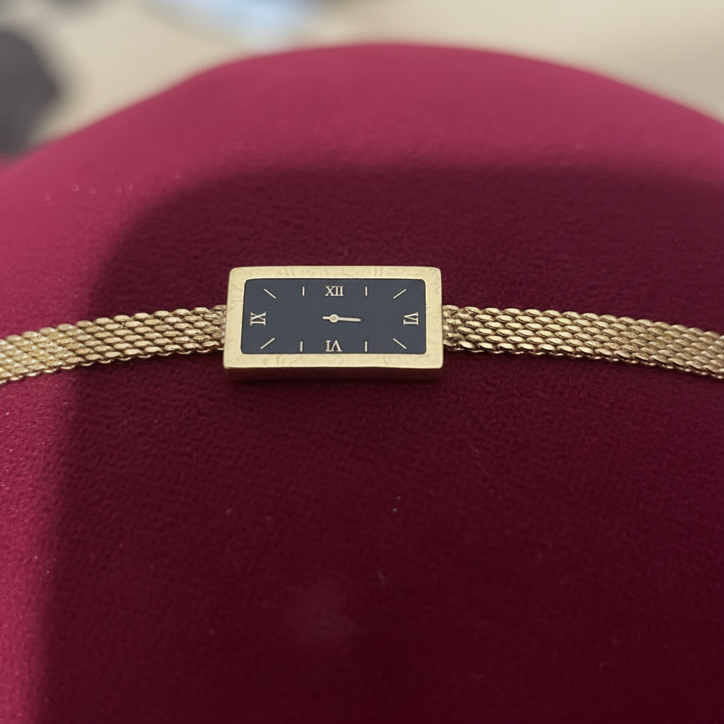 Black Rectangular Detail