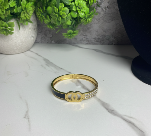 Luxury Black & Gold Interlocking Ring Bracelet