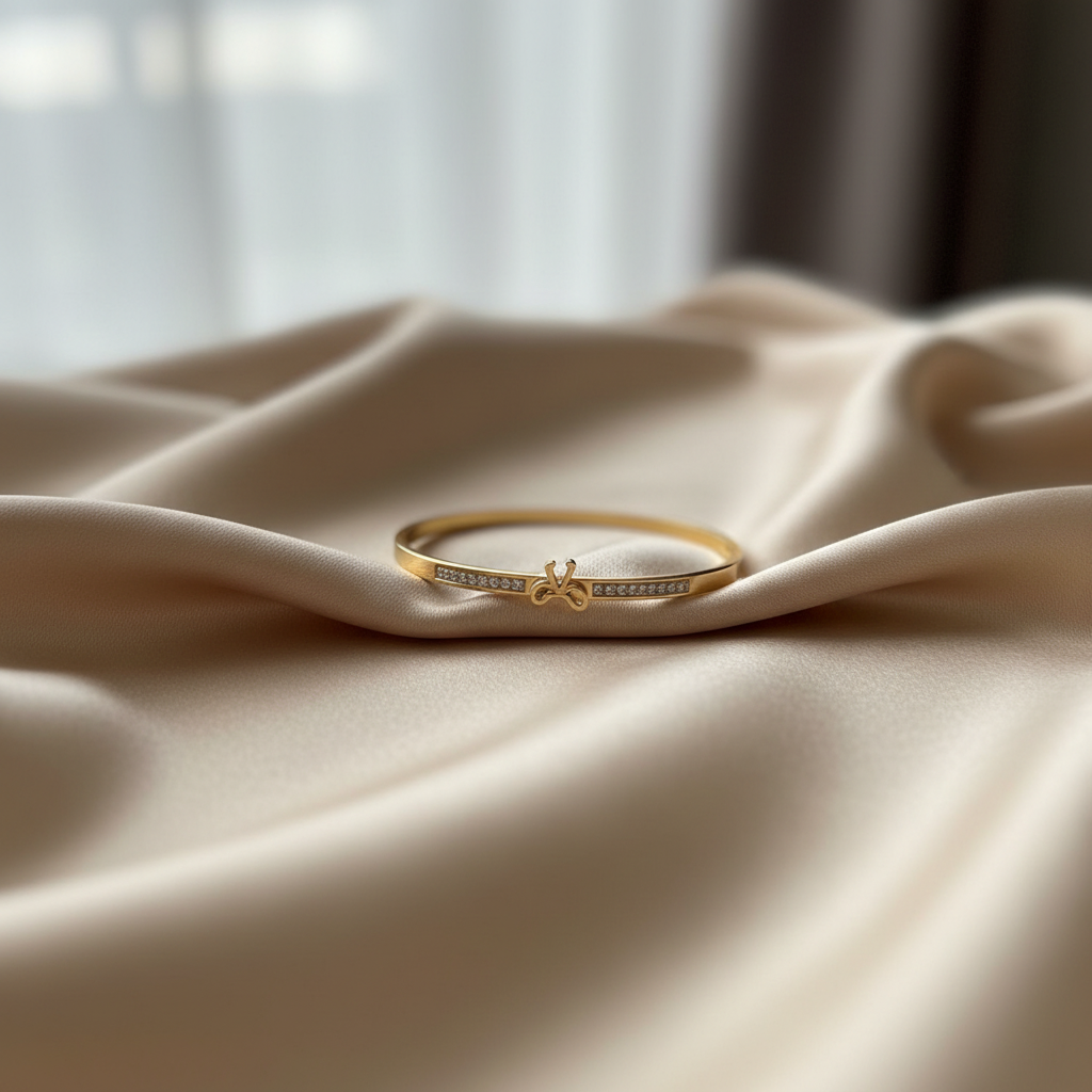 Ring on Beige Silk